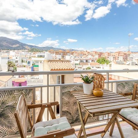 Hanami Avenida De Espana Beach Front - Mountain View Estepona Exteriör bild